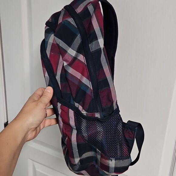 Dakine Laptop Backpack Garden Plaid - Gray Navy Purple Travel School - Picture 2 of 12